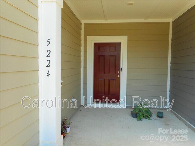 Building Photo - 5224 Maynard Hl Dr