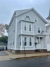 Building Photo - 200 Garden St