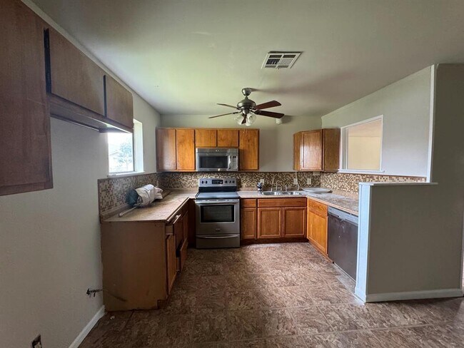 Foto del edificio - 851 Aspen Ln