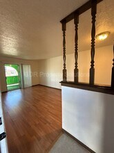 Building Photo - 309 Sierra Dr SE