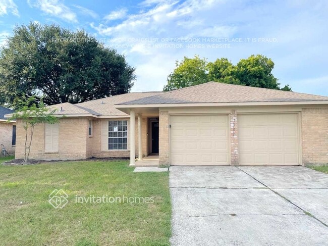 Building Photo - 5802 Longforest Dr