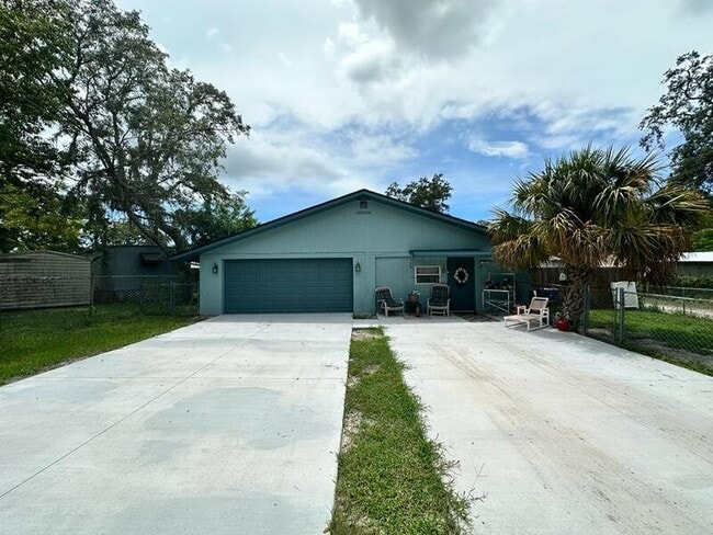 Building Photo - 8240 Krag Dr