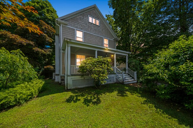 Building Photo - 38 Wooster Hts Rd