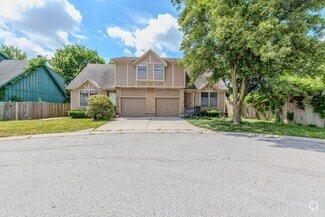 Building Photo - 6811 W 149th Terrace