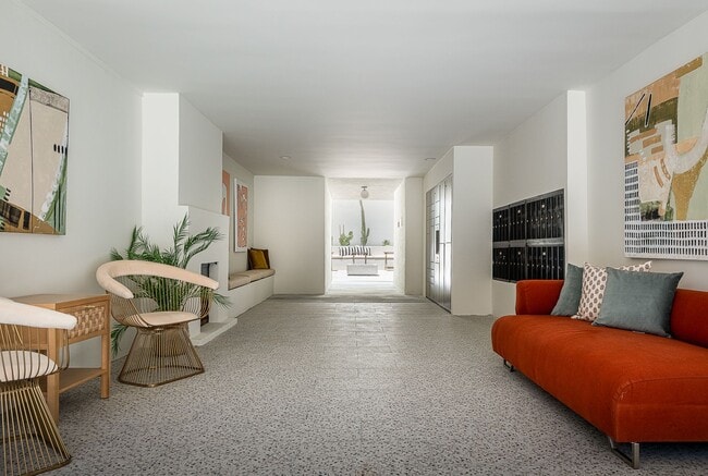 Building Photo - Kith + Kin