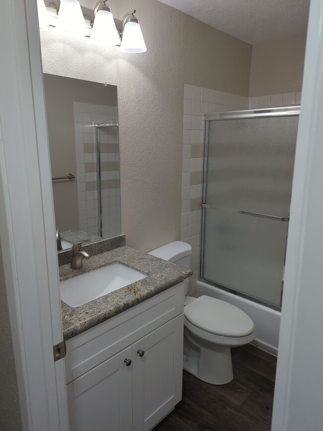 Foto del edificio - 3 Bed/2 Bath Single Level Condo in Poway