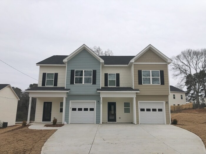 Foto principal - 32 Bill Rutledge Rd