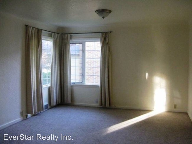 Building Photo - 4 br, 1.5 bath House - 1511 W. Yakima