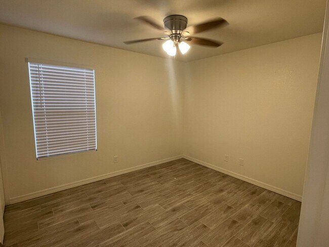 Foto del edificio - Full remodel, be the first to live in this Beauty, 3 bed /2 bath home in Clemente Ranch