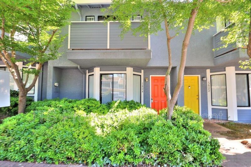 Foto principal - 5824 Alorn Ln