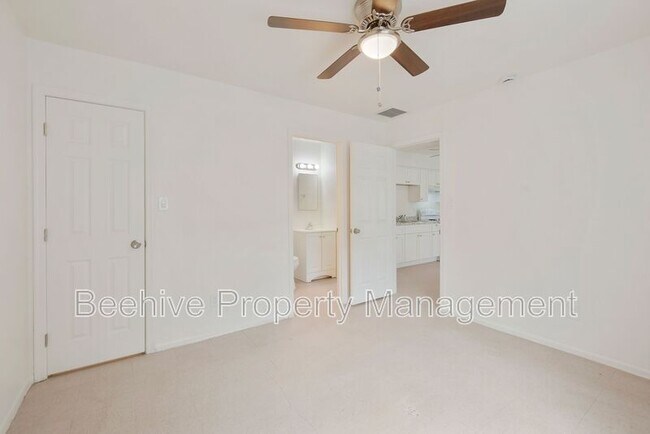 Foto del edificio - 1429 E Fillmore St