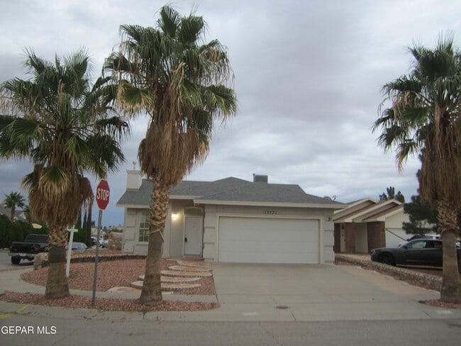 Building Photo - 12521 Tierra Serena Dr
