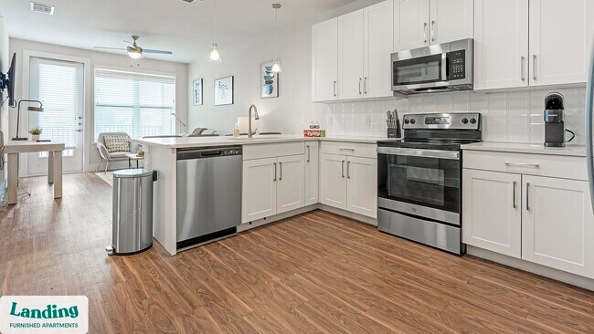 Foto del edificio - 15950 Chase Hill Blvd