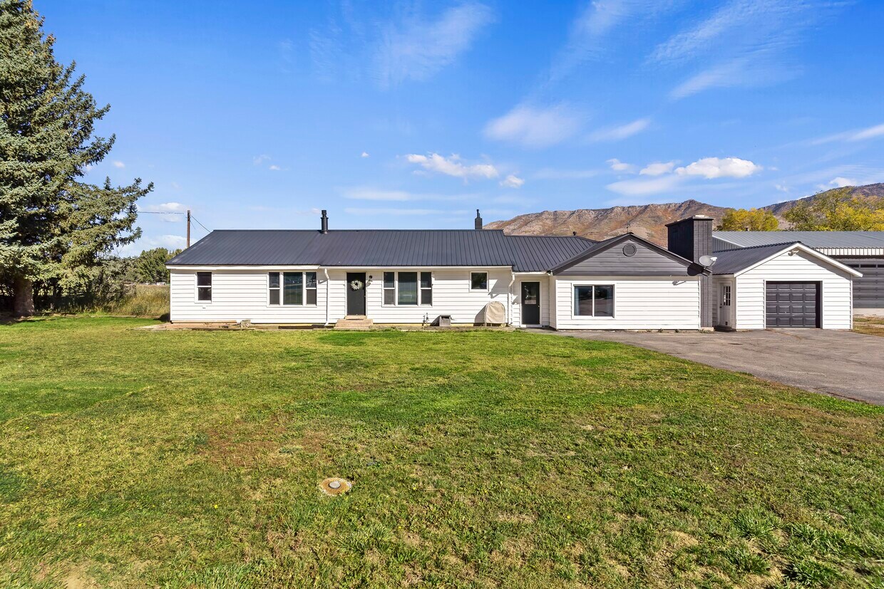 5910 E 1900 N, Eden, UT 84310 House Rental in Eden, UT