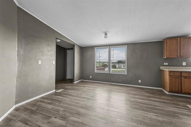 Building Photo - 185 Private Rd 4437