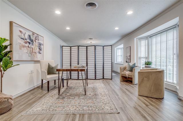 Foto del edificio - 7122 E Mockingbird Ln