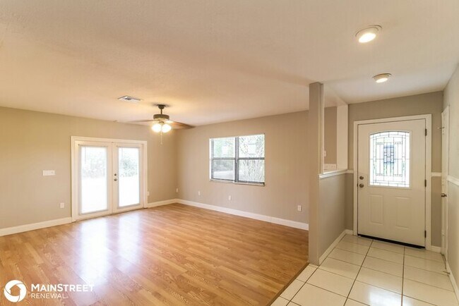 Building Photo - 4664 Rainbow Rd, Venice, FL 34293