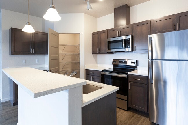 Building Photo - Centennial Pines