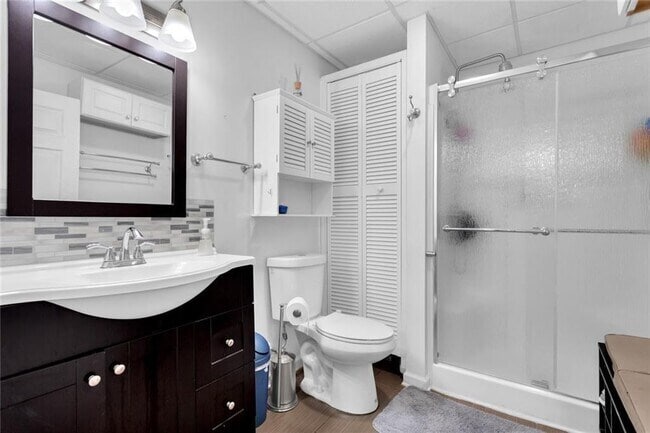 Building Photo - 3015 Spalding Ct