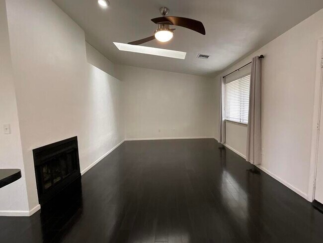 Building Photo - 176 Eagle Ridge