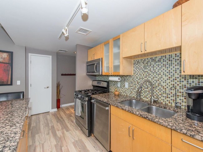 Foto del edificio - 8161 33rd Ave S