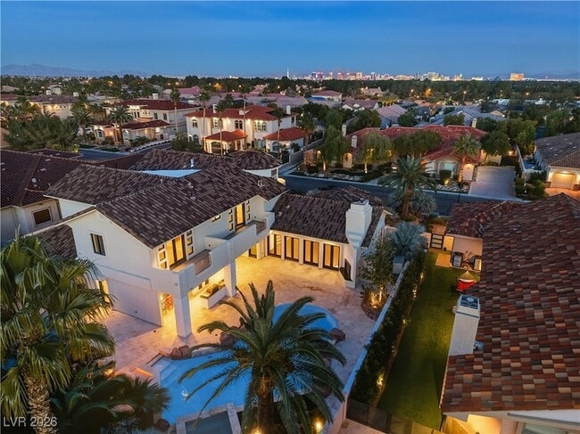 Foto del edificio - 5101 Mountain Foliage Dr