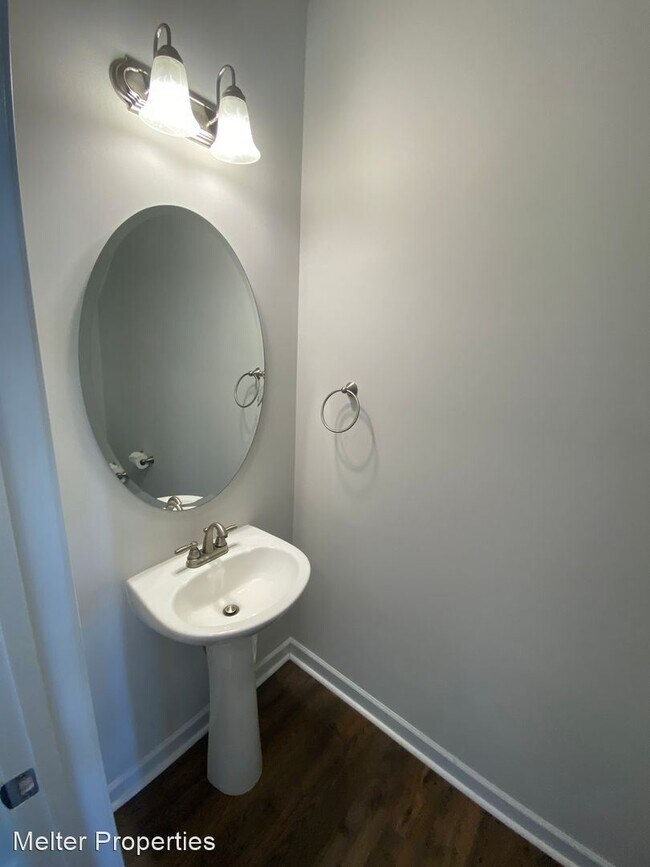Foto del edificio - 4 br, 2.5 bath House - 4604 Scenic Pines D...