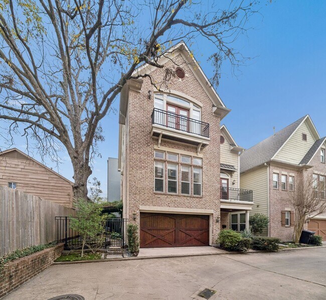 Foto del edificio - 2024 Vermont St