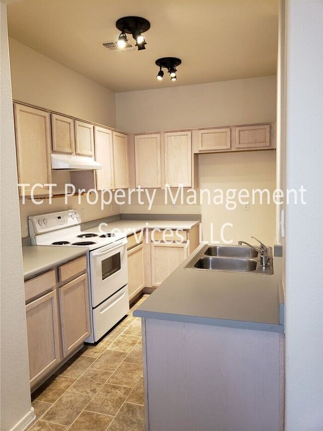 Photo - Cozy Two Bedroom Condo in Chandler!