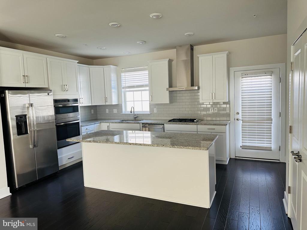 Foto principal - 117 Livingston Ln