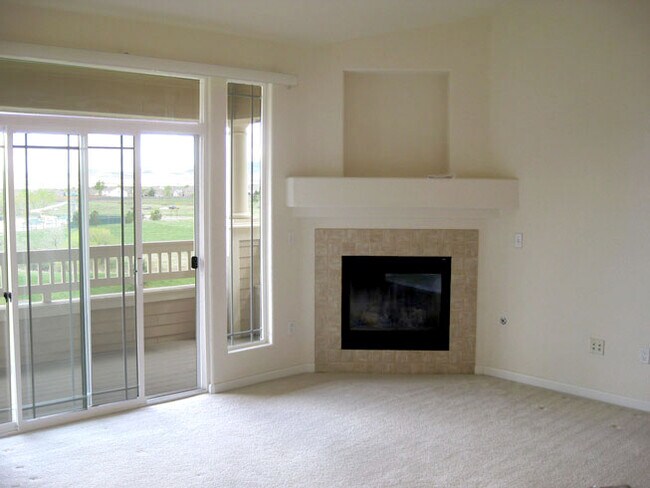 Building Photo - 9518 West San Juan Circle