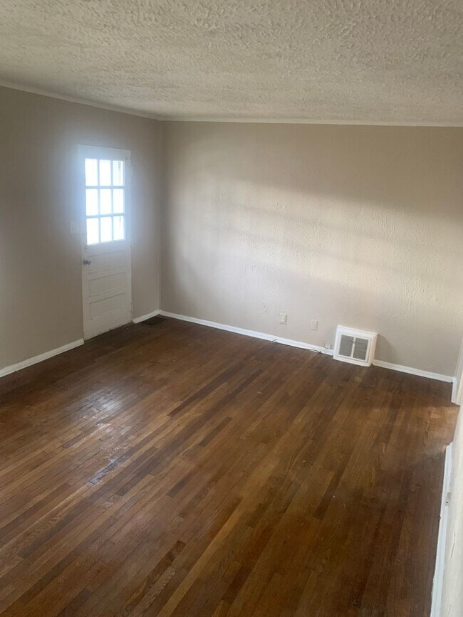 Foto del edificio - 21 Ruth Ct