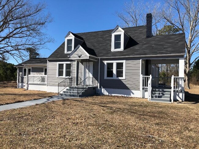 Front of House - 5883 Core Point Rd