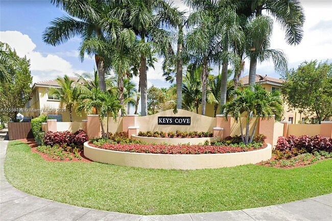 Foto del edificio - 2900 SE 17th Ave