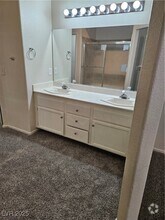 Building Photo - 6929 Oyster Shell Dr