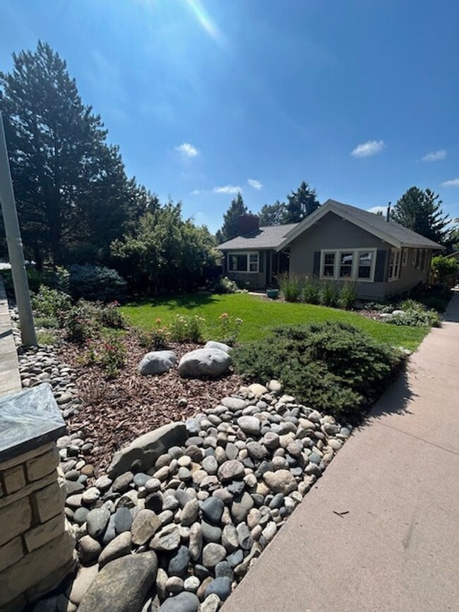 Building Photo - One-of-a-Kind Bungalow Oasis on Poly Drive...