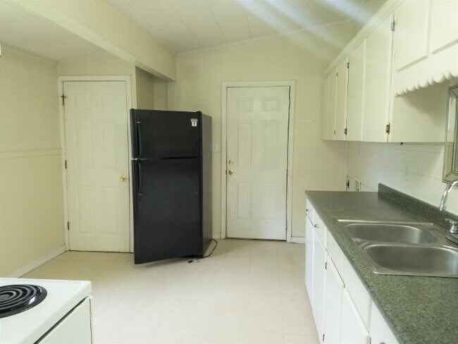 Foto del edificio - 2105 Ginger St