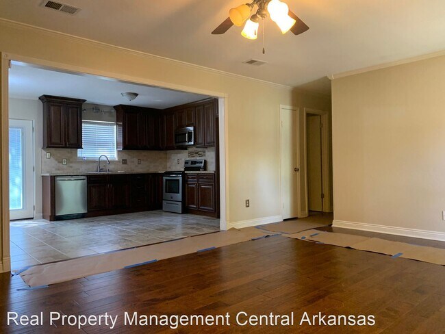 Building Photo - 35 Greenhaven Pl