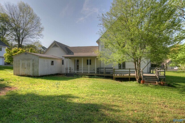 Foto del edificio - 111 Heatherwood Dr