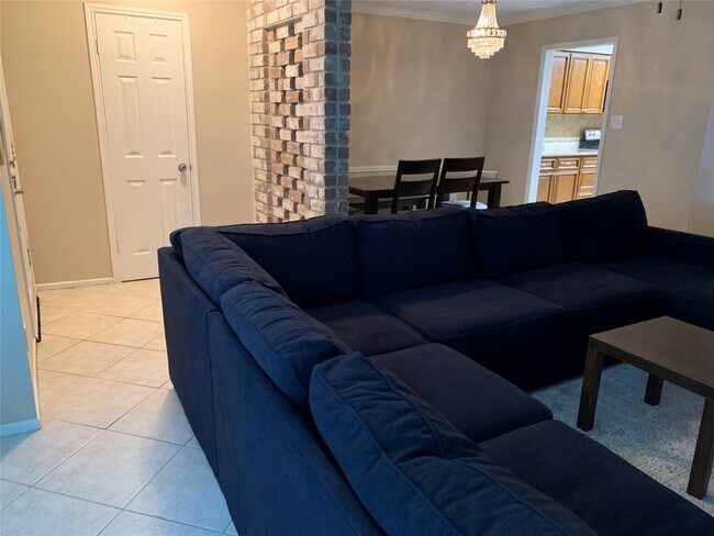 Foto del edificio - 13078 Trail Hollow Dr
