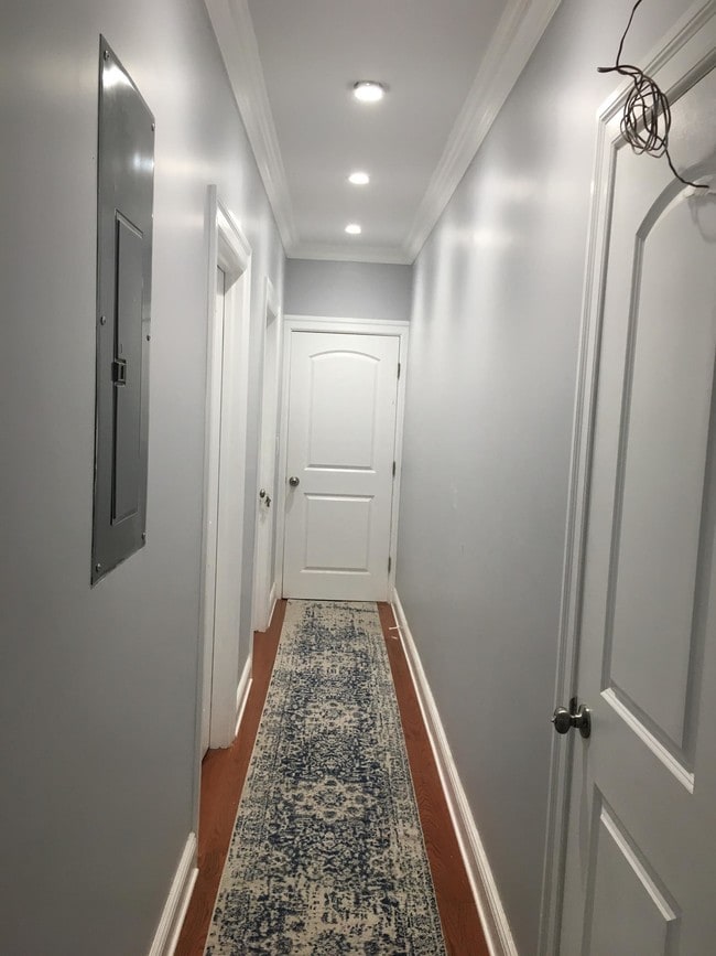 Building Photo - 524 67th Street