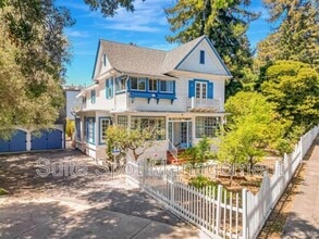 Building Photo - 79 Claremont Ave