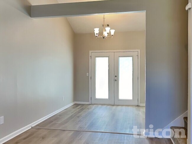 Foto del edificio - 1485 Rose Pointe Dr