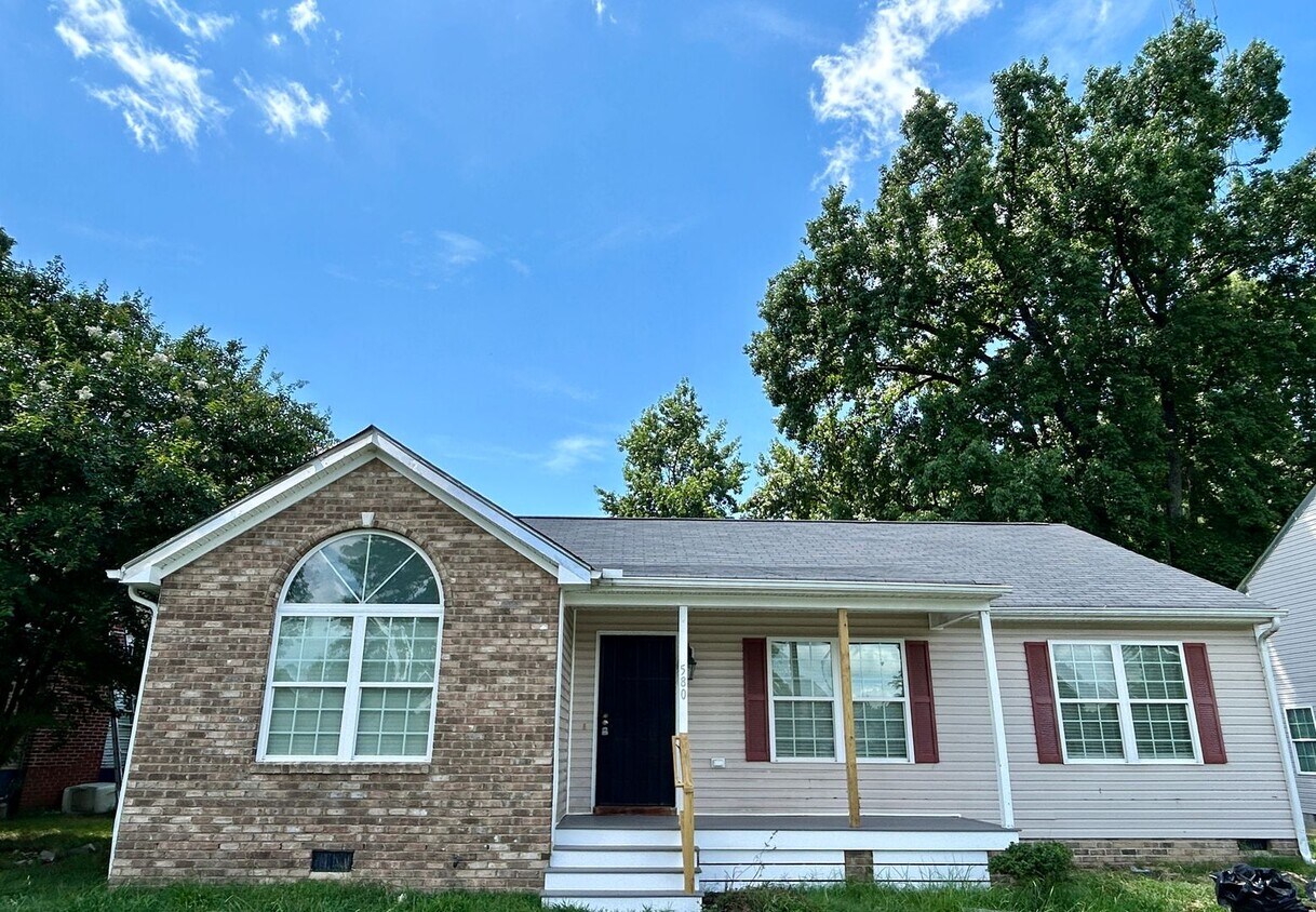 Primary Photo - Beautifully Renovated 3-Bedroom, 2-Bath Ra...