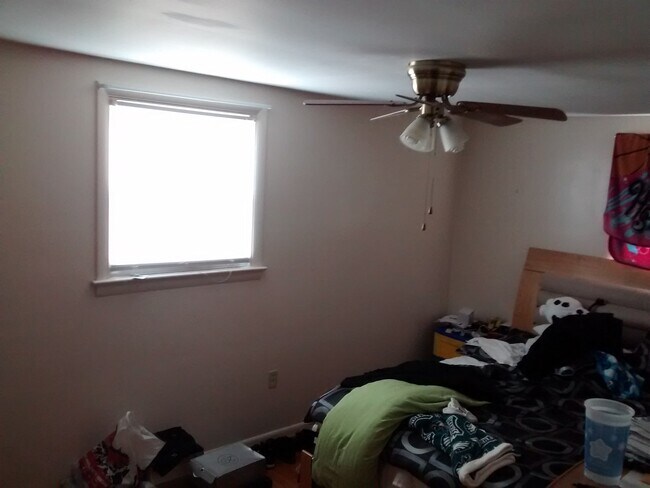 Building Photo - 1351 Calvert Ln