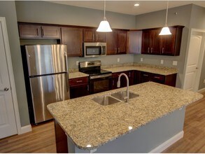 Mill Hollow Apartments photo'