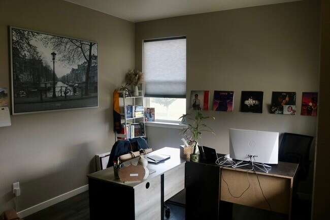 Foto del edificio - 6103 B St