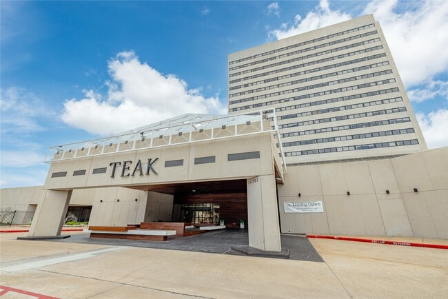 Building Photo - 14703 Park Row Blvd