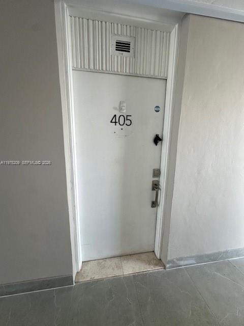 Building Photo - 6450 Collins Ave