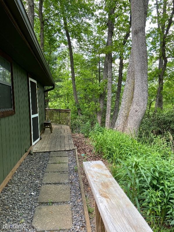 Building Photo - 2 br, 1 bath House - 13 Wood Robin Ln